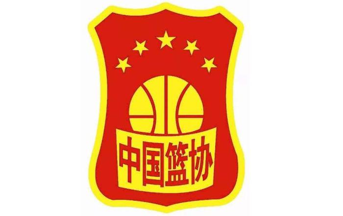 篮球防守训练中如何提高体能和耐力_1
